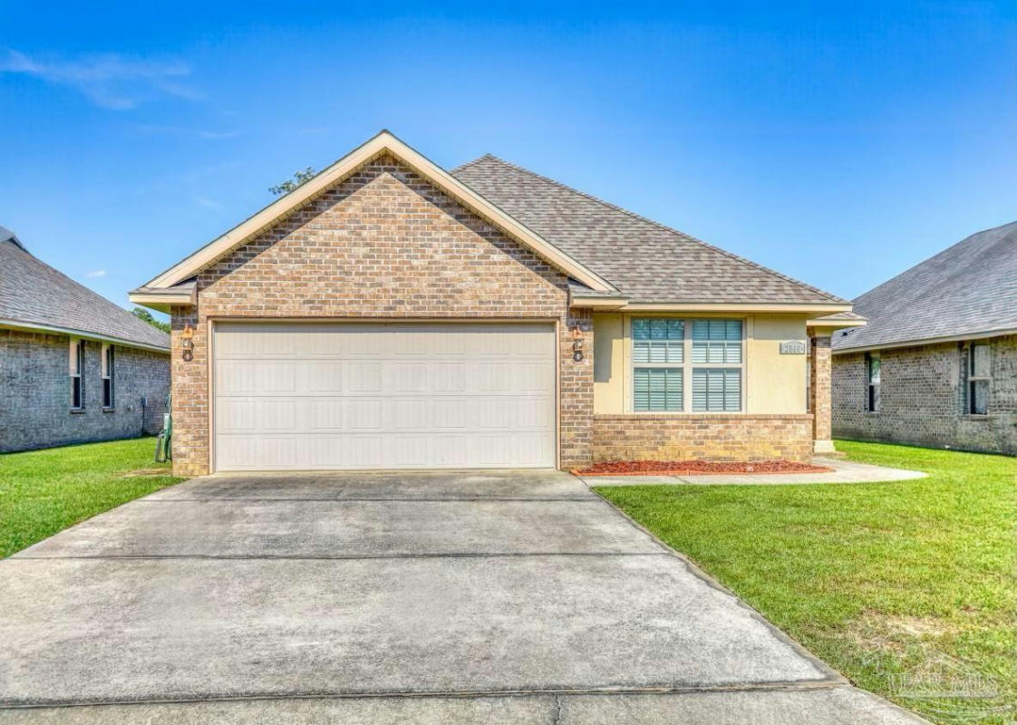 2566 FIDDLERS CIR, CANTONMENT, FL 32533, photo 1 of 42